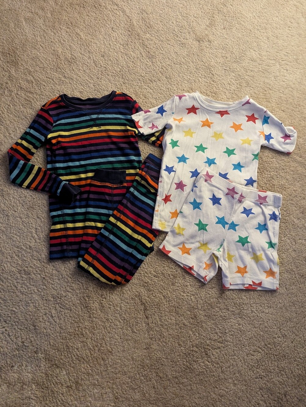GUC Primary Lot Of 2 Pajama Sets Size 4-5